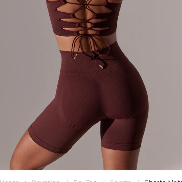 Bo+tee Super Sculpt Seamless Mini Shorts - Picture 2 of 7